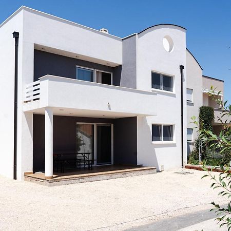 Station 22 - Brand New Apartment With A Terrace And Private Parking 维尔 外观 照片