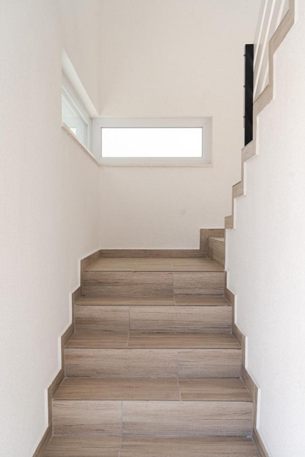 Station 22 - Brand New Apartment With A Terrace And Private Parking 维尔 外观 照片